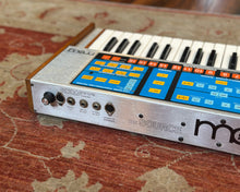 Load image into Gallery viewer, Moog The Source Monophonic Analogue Synthesizer