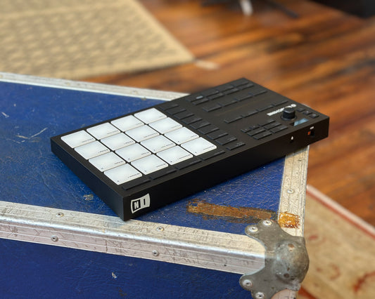Native Instruments Maschine Mikro Mk3 Black