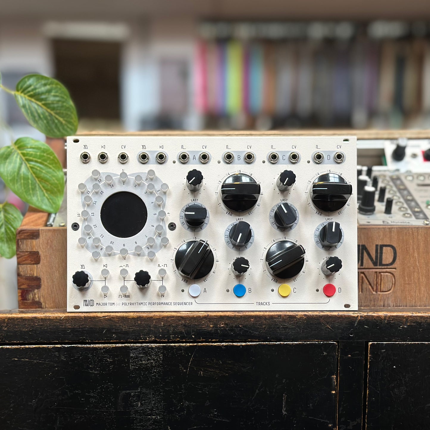 Nono Modular Major Tom - Polyrhythmic Performance Sequencer