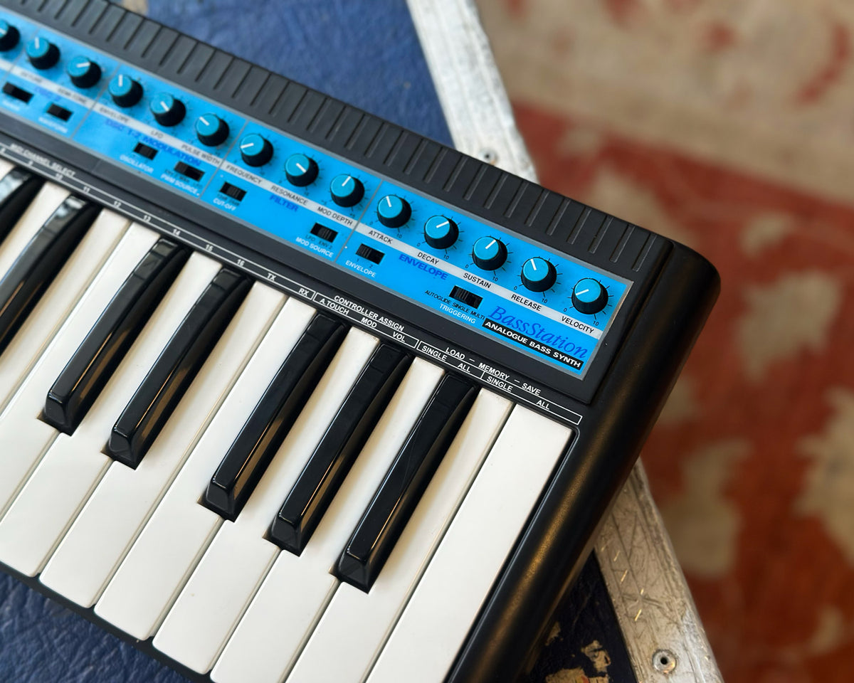 Novation Bass Station – Found Sound