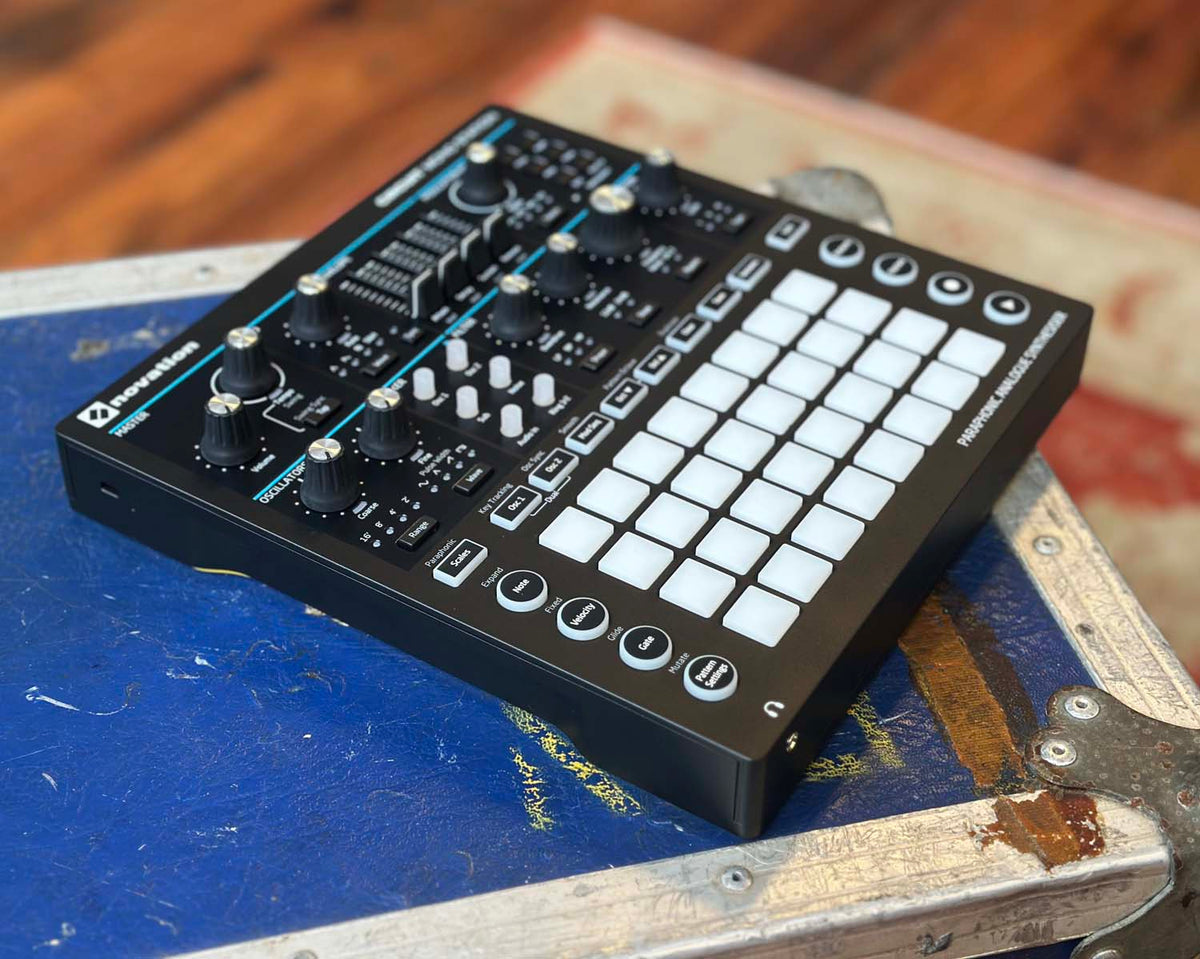 鍵盤楽器 Novation Circuit Mono Station NovationCircuitMonoStation_01-