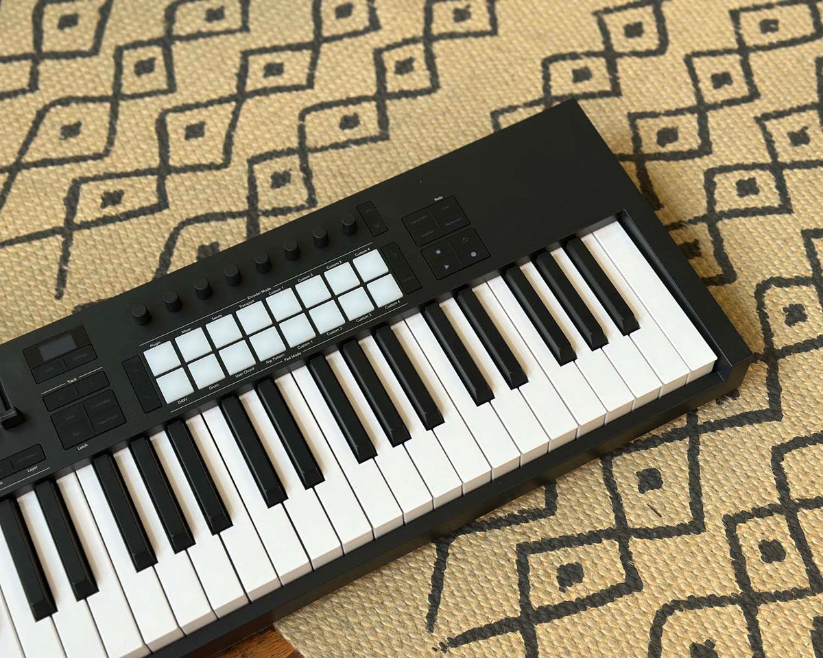 DTM・DAW NOVATION Launchkey MK4 61 Teclado Controlador Novation Launchkey 61 MK4