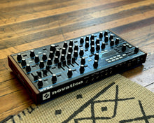 Load image into Gallery viewer, Novation Peak