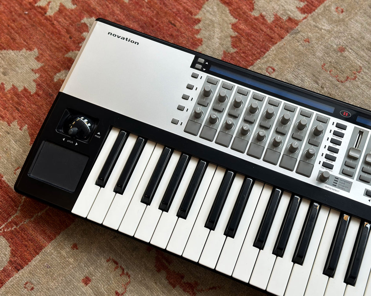 Novation ReMOTE 61 SL Intelligent MIDI Controller – Found Sound