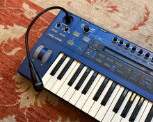 Load image into Gallery viewer, Novation UltraNova Analogue Modelling Synthesizer