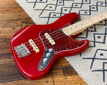 Load image into Gallery viewer, Partscaster Jazz Bass