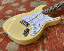 Load image into Gallery viewer, Paul Reed Smith SE Silver Sky