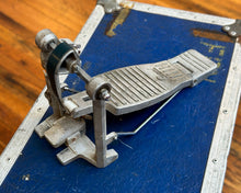Load image into Gallery viewer, Pearl Kick Pedal