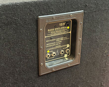 Load image into Gallery viewer, Peavey 115 Bass Cab