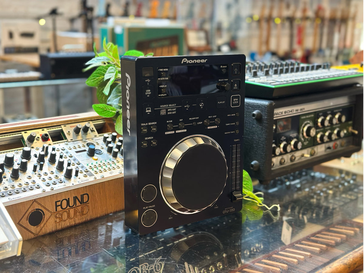 Pioneer_CDJ-