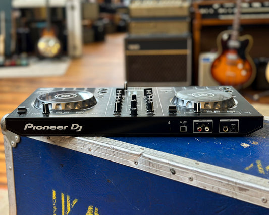 Pioneer DDJ-RB Controller