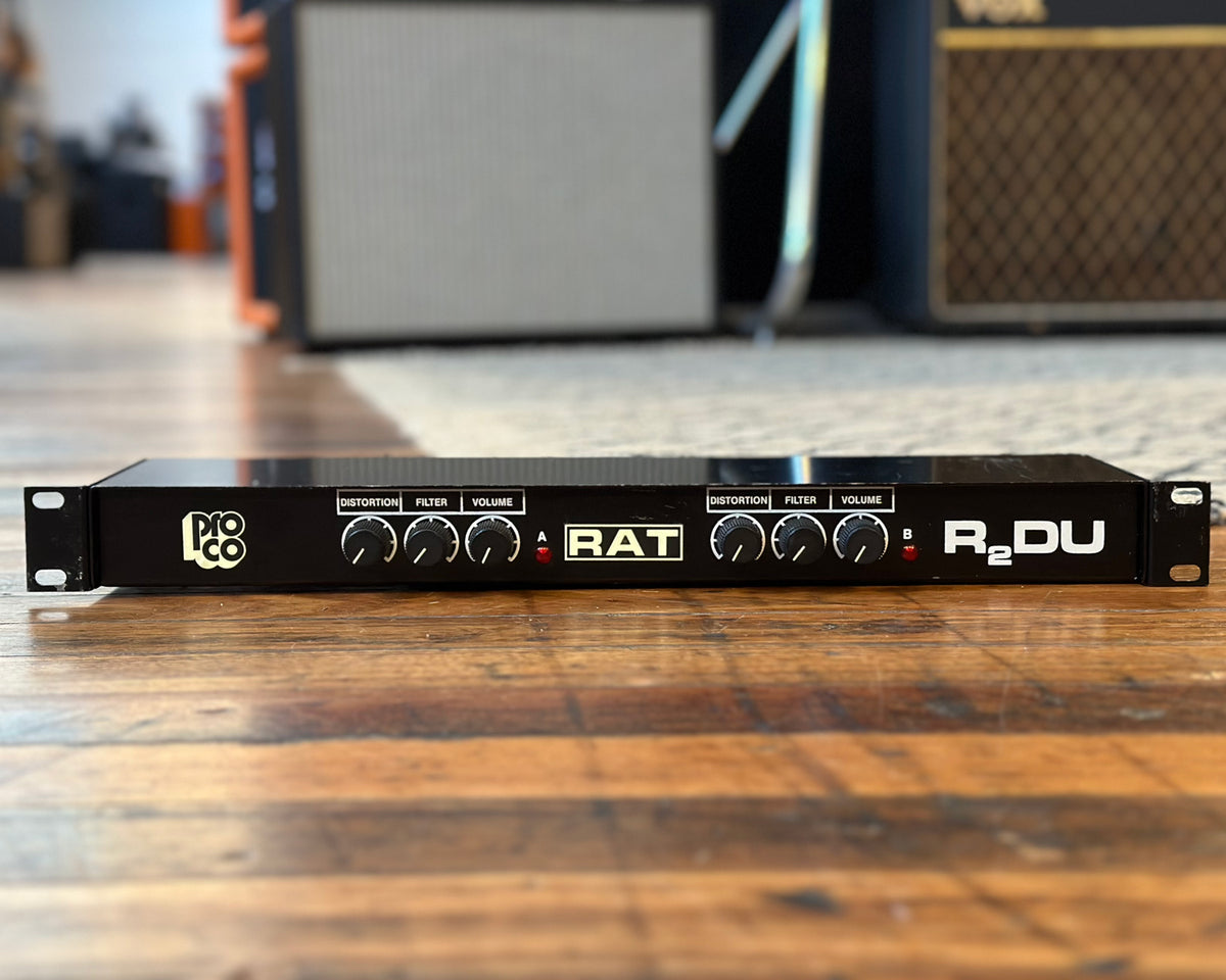 ProCo RAT R2DU Two Channel Distortion Rack Unit & Footswitch