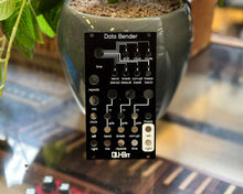 Load image into Gallery viewer, Qu-Bit Data Bender