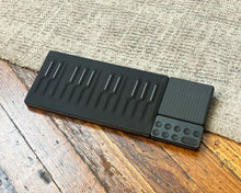 Load image into Gallery viewer, ROLI Songmaker Kit
