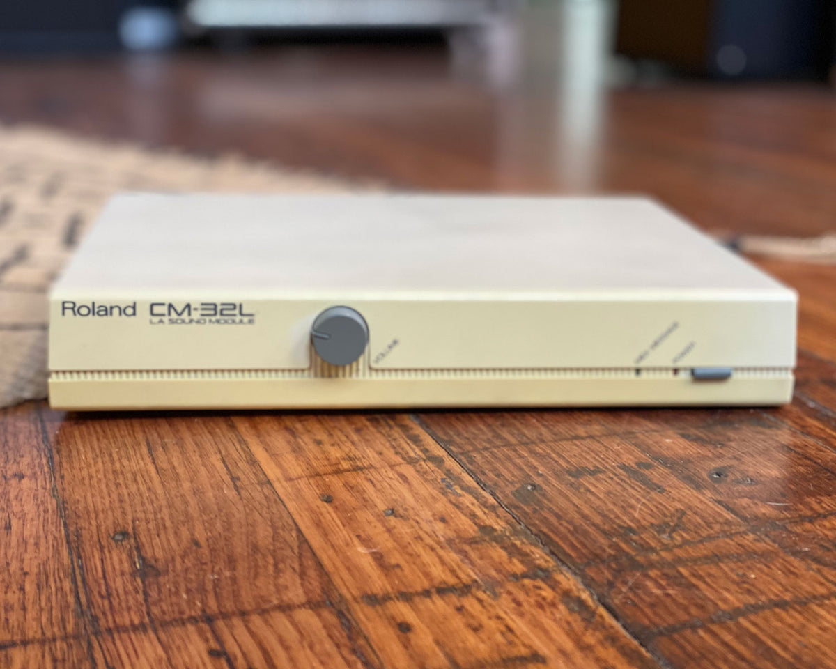 Roland CM-32L LA SOUND MODULE ケーブル付ジャンク
