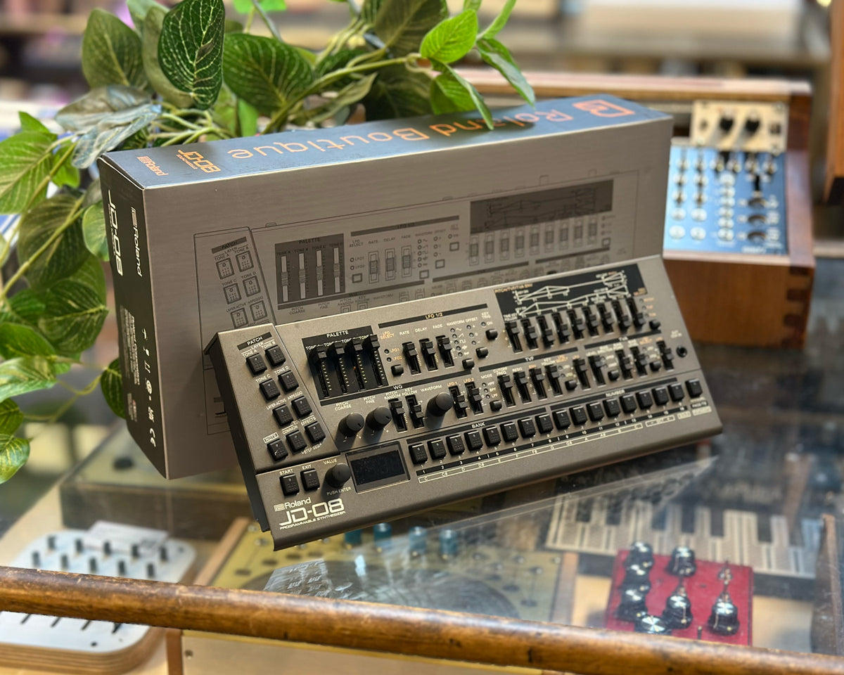 ROLAND JD-08 ※平日発送 Amazon.co.jp: ローランド Roland サウンドモジュール JD-08
