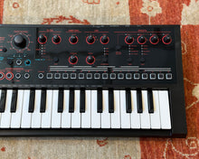 Load image into Gallery viewer, Roland JD-Xi Interactive Analog/Digital Crossover Synthesizer