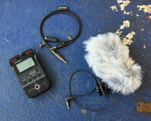 Load image into Gallery viewer, Roland R-07 Field Recorder
