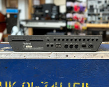 Load image into Gallery viewer, Roland R-8 Human Rhythm Composer w/ SN-R8-04 Sound Library Card