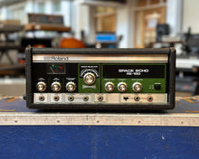 Load image into Gallery viewer, Roland RE-150 Space Echo