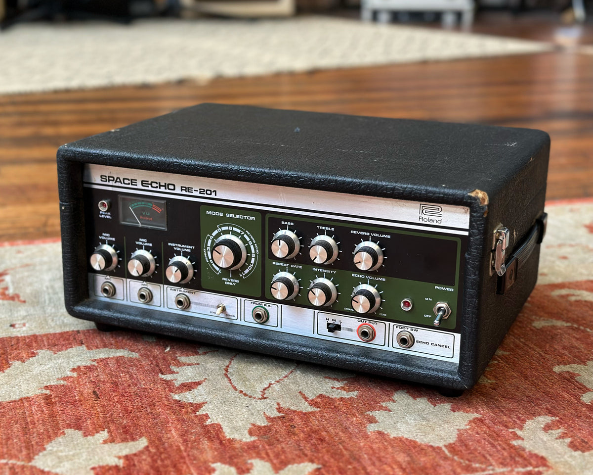 Roland RE-201 Space Echo送料無料 Roland RE-201 Space Echo 1970's Vintage Reverb Tape Echo