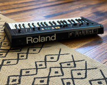Load image into Gallery viewer, 1983 Roland RS-09 Organ/Strings 09