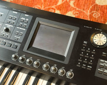 Load image into Gallery viewer, Roland V Synth GT Elastic Audio Synthesizer