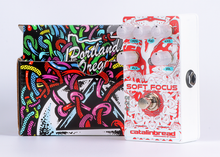 Load image into Gallery viewer, Catalinbread Soft Focus 3D Glasses