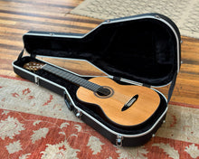 Load image into Gallery viewer, Samick Taranto T70 Cedar Classic