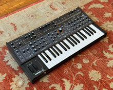 Load image into Gallery viewer, Sequential Pro 3 Multi-Filter Mono/Paraphonic Synthesizer