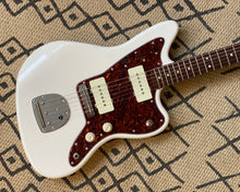 Load image into Gallery viewer, Fender Squier Vintage Modified Jazzmaster - Olympic White