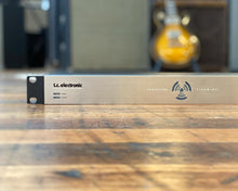 Load image into Gallery viewer, TC Electronic Powercore Firewire