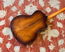 Load image into Gallery viewer, Taylor 224CE-K DLX Left-Handed