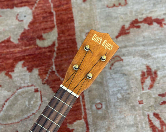 Tokai Cats Eyes CEU35 Ukulele