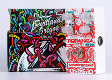 Load image into Gallery viewer, Catalinbread Topanga 3D Glasses