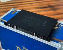 Load image into Gallery viewer, Universal Audio Apollo 8P - Thunderbolt Interface