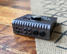 Load image into Gallery viewer, Universal Audio Apollo Twin X Duo Heritage Edition