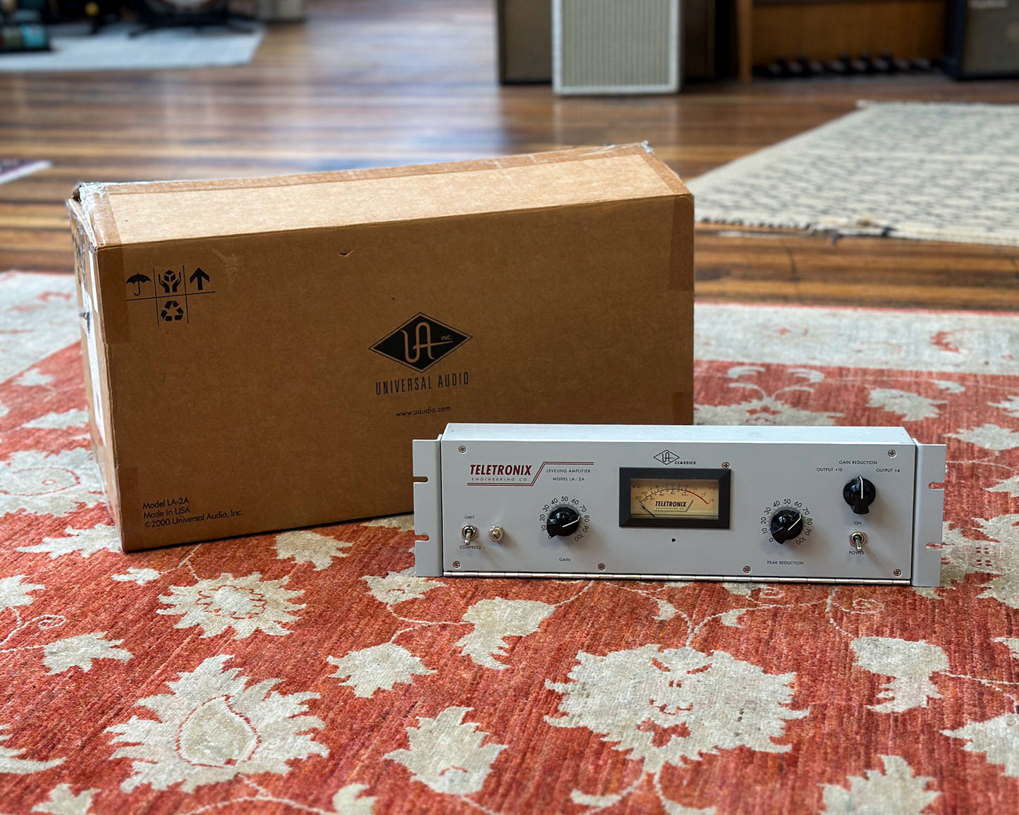 Universal Audio LA-2A Classic Levelling Amplifier