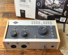 Load image into Gallery viewer, Universal Audio Volt 476