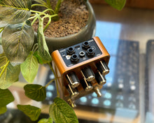 Load image into Gallery viewer, Universal Audio Woodrow ’55