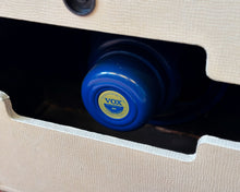 Load image into Gallery viewer, VOX AC15HTVH Valve Low-watt Head & V112HT Cabinet