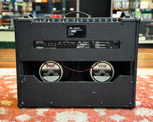 Load image into Gallery viewer, VOX AC30CC2 Custom Classic 30 Watt 2x12" Valve Combo Amplifier