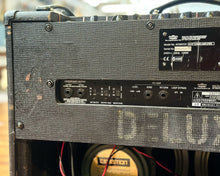 Load image into Gallery viewer, VOX AC30CC2 Custom Classic 30 Watt 2x12" Valve Combo Amplifier Loaded with Celestion Greenbacks