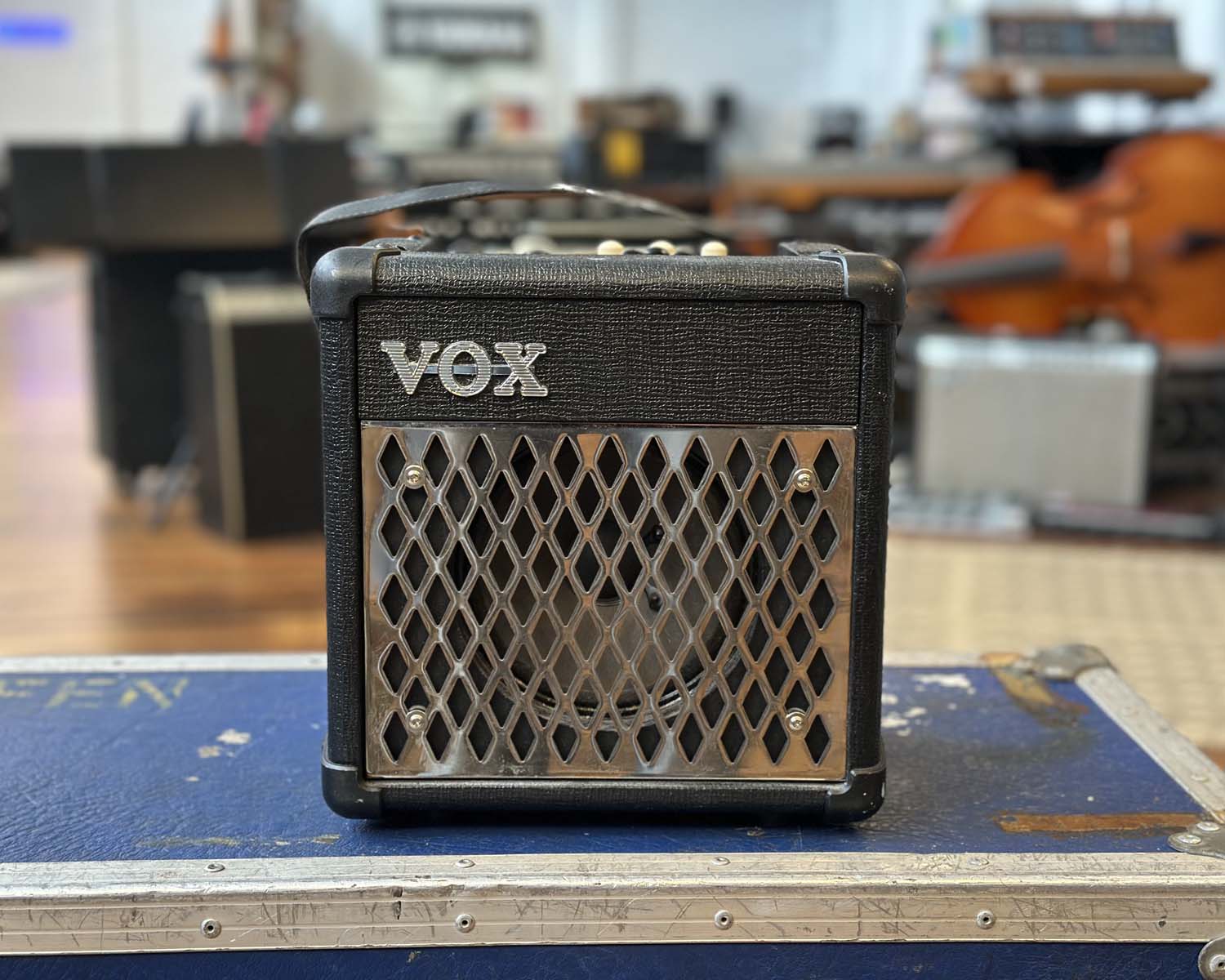 VOX Mini5 Rhythm – Found Sound