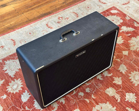 VOX V212NT-G2 2X12" Speaker Cabinet Loaded w/ Celestion G12H 30W Speakers