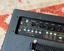 Load image into Gallery viewer, VOX VT20X Hybrid Valve/ Modelling Guitar Combo