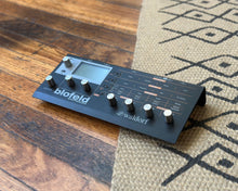 Load image into Gallery viewer, Waldorf Blofeld Desktop - Black