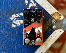 Load image into Gallery viewer, Walrus Audio Monument Harmonic Tap Tremolo V2