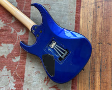 Load image into Gallery viewer, 2000 Washburn WG-500 - Electric Blue w/ Licensed Floyd Rose Tremolo System