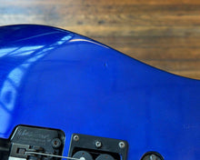 Load image into Gallery viewer, 2000 Washburn WG-500 - Electric Blue w/ Licensed Floyd Rose Tremolo System